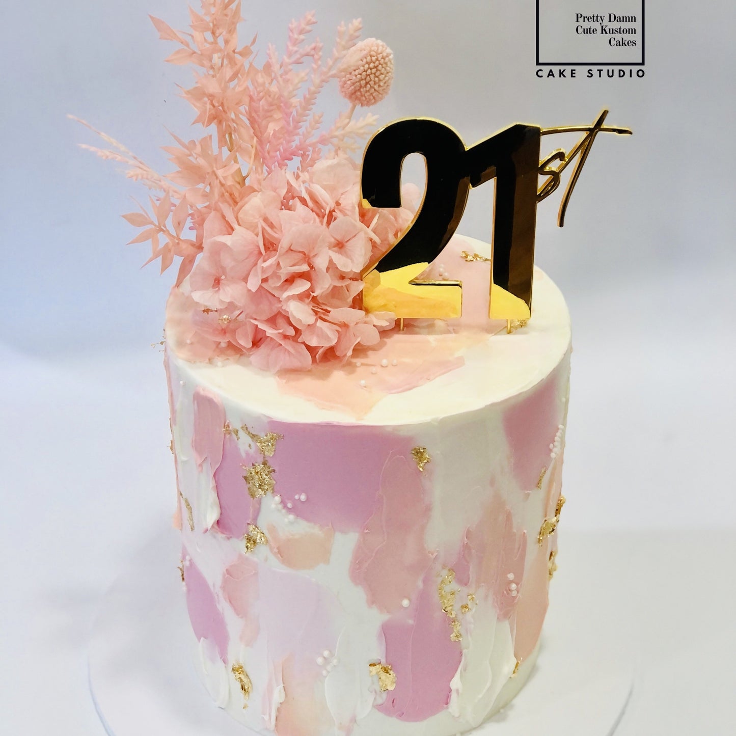 Pretty & Perfect Cake