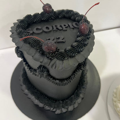 Vintage Heart Cake Small