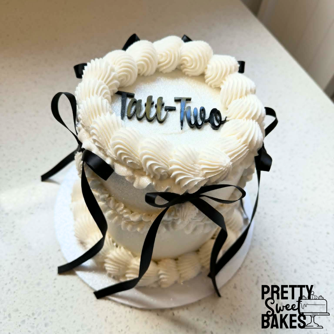 Vintage Round Cake